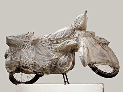 Christo. Wrapped motorcycle, 1962.