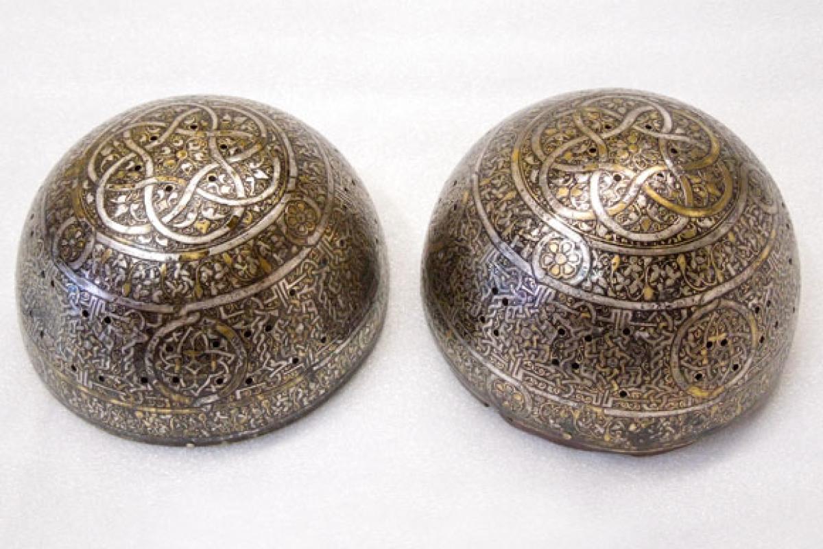 Conservation restoration of Islamic china from the Este family collections